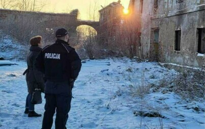 Zdjęcie do Pieszyccy policjanci prowadzą działania w ramach &bdquo;Akcji ZIMA 2023/24&rdquo;