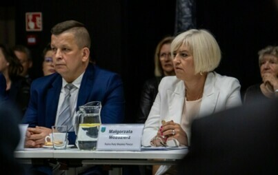 Zdjęcie do 29 V: Sesja Rady Miejskiej Pieszyc