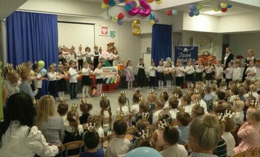 Zdjęcie do 65 lat Przedszkola Publicznego nr 2 w Pieszycach