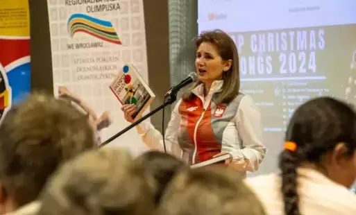 Zdjęcie do Mistrzyni olimpijska w strzelaniu Renata Mauer odwiedziła SP nr 1 w Pieszycach