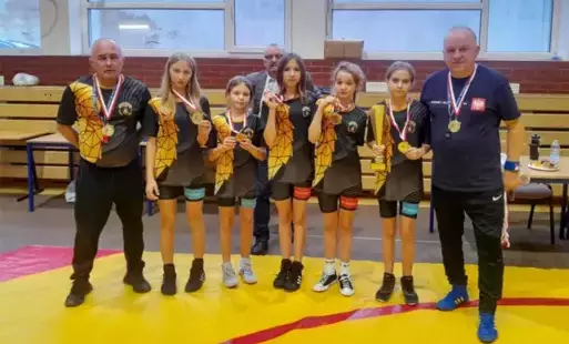 Zdjęcie do Sukcesy pieszyckich Lwic z Zapaśniczego Klubu Sportowego Fortis w Dolnośląskiej Lidze Kobiet w Boguszowie-Gorcach
