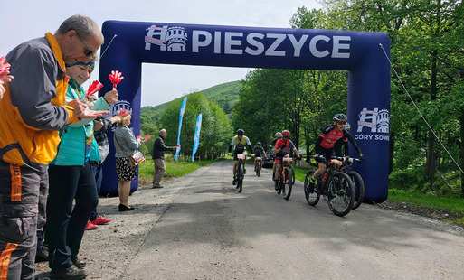 Zdjęcie do Puchar Strefy MTB Sudety ponownie w G&oacute;rach Sowich!