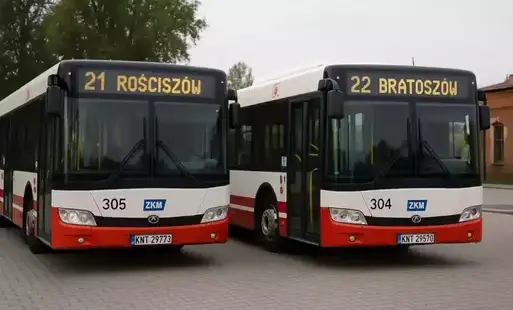 Informacja o powrocie autobusów komunikacji miejskiej na stare trasy